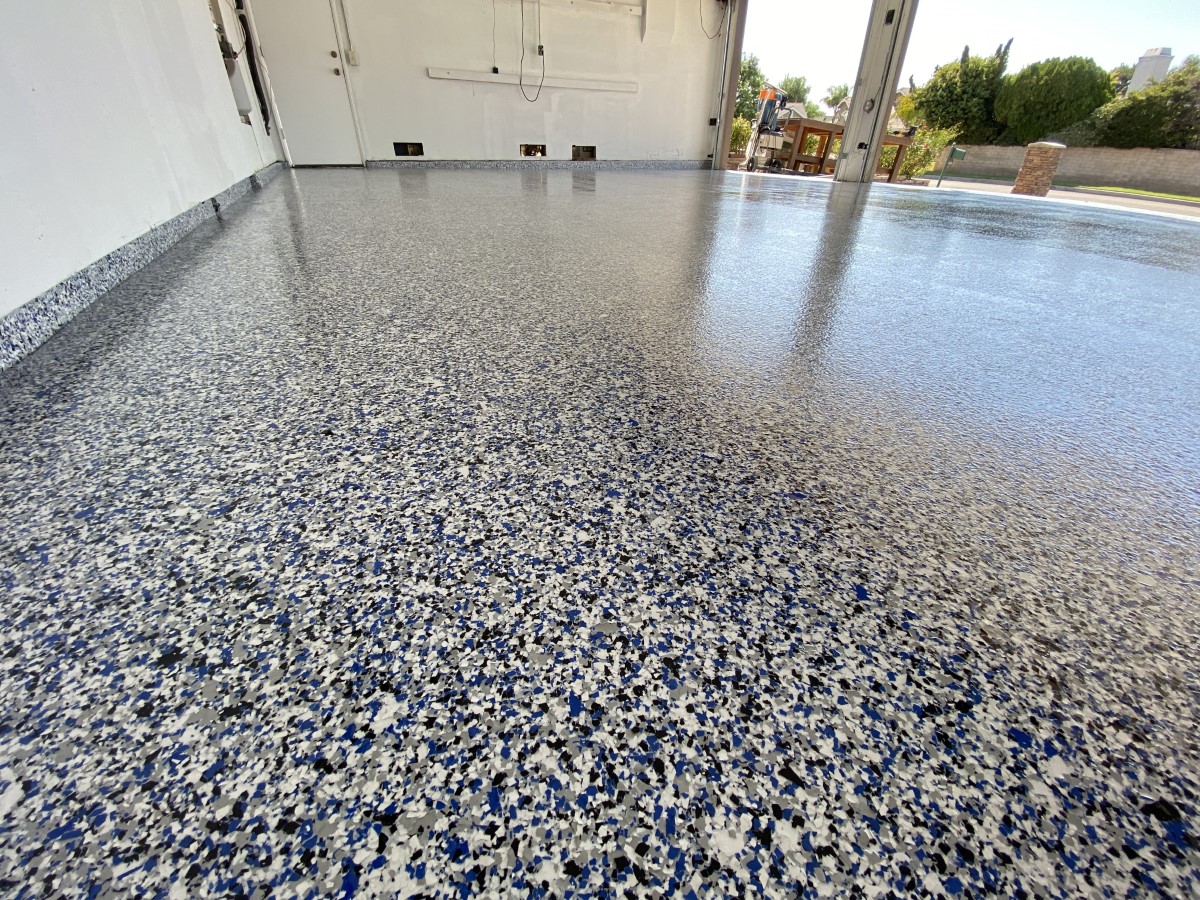 Garage epoxy floor coating